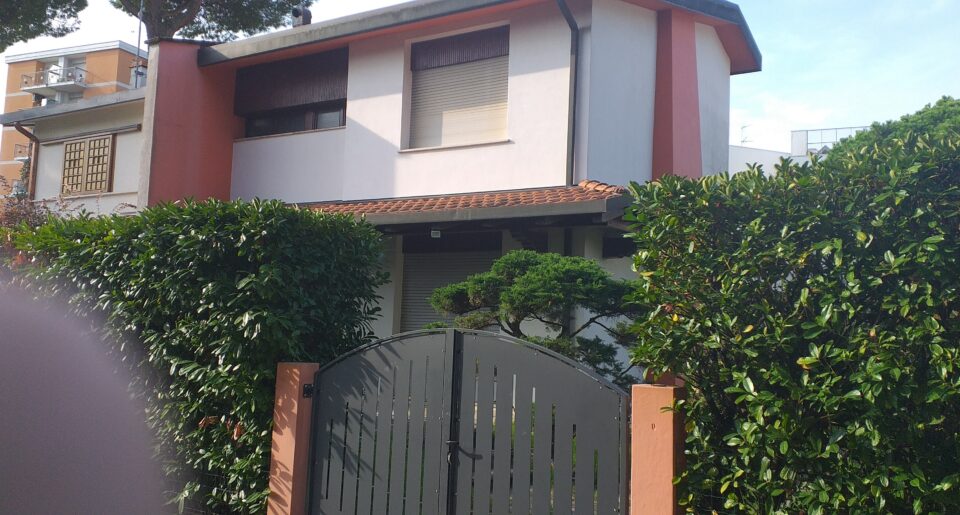 Semi-detached house in Lignano Pineta